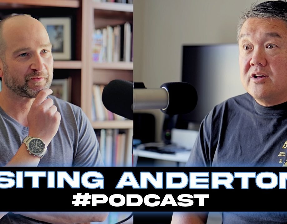 Shane & Dr. Ric talk Guitar Stores, Gibson vs. PRS, and More!